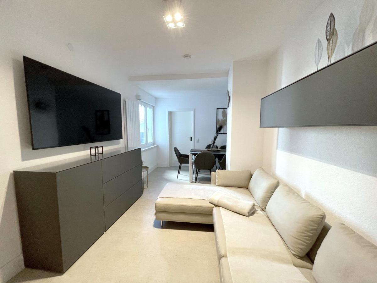 F10 Apartments Улм Екстериор снимка