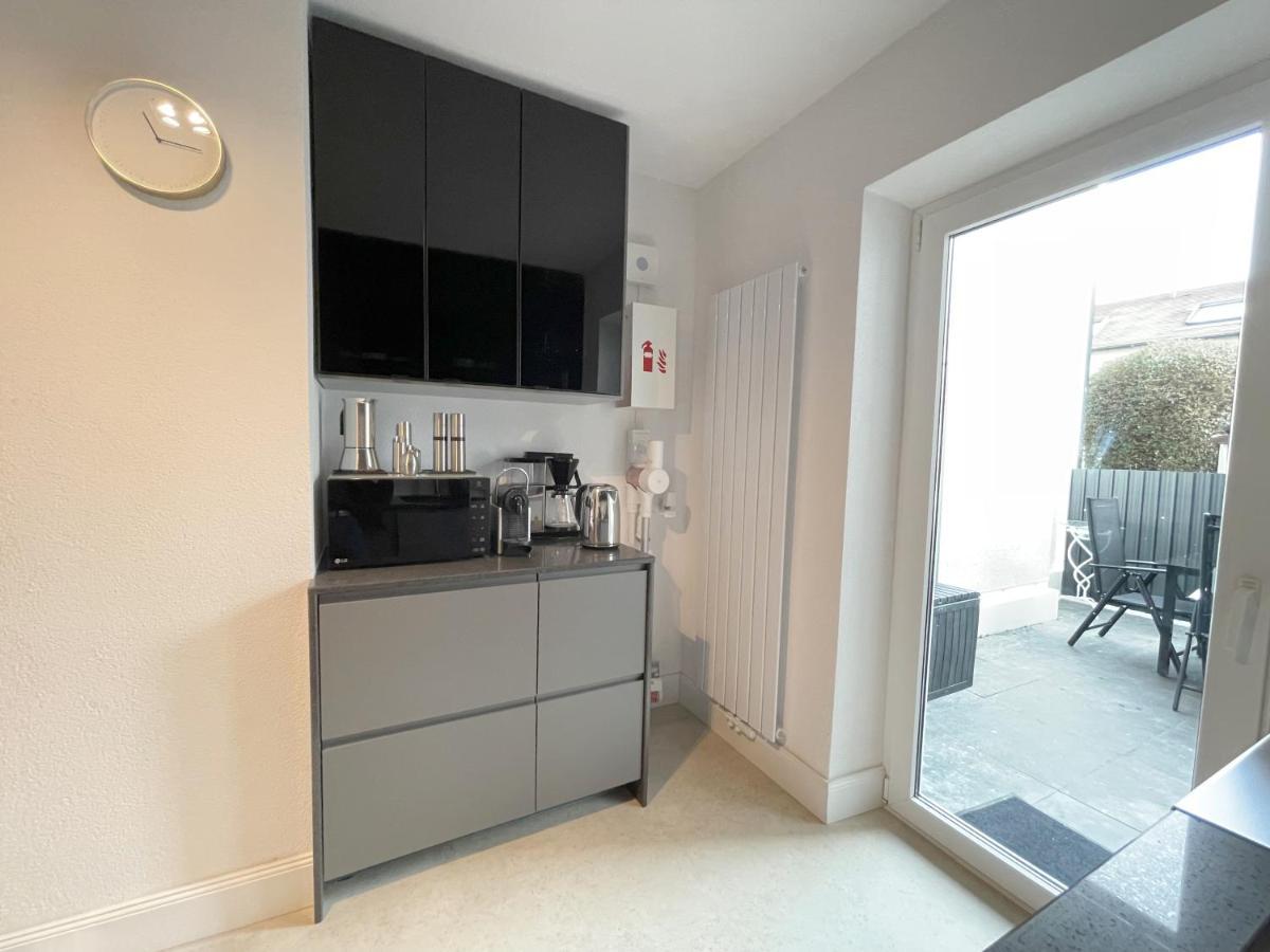F10 Apartments Улм Екстериор снимка