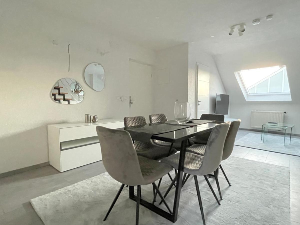 F10 Apartments Улм Екстериор снимка