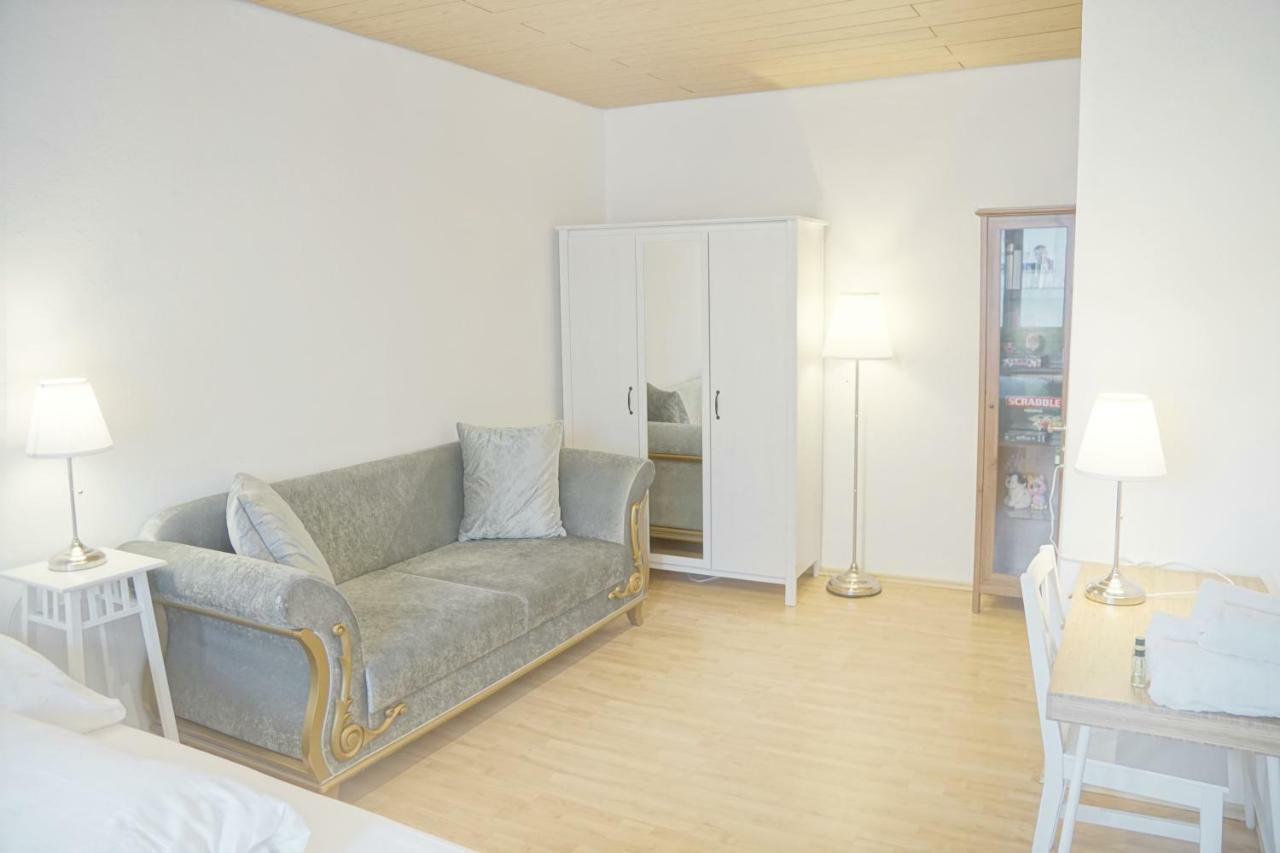 F10 Apartments Улм Екстериор снимка